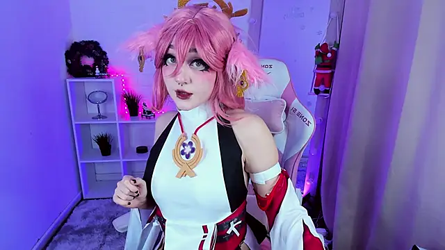 Aki  Ra online show from December 2024 09:51:01 PM