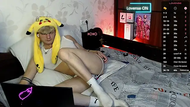 Snapshot of DuoVibes chatting on March 2025 05:34:02 PM DuoVibes online show from March 2025 05:34:02 PM