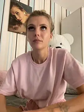 Liya my online show from September 2025 06:18:02 PM