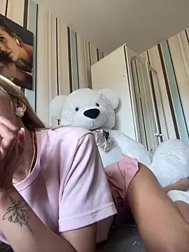 Liya my online show from September 2025 11:43:02 AM