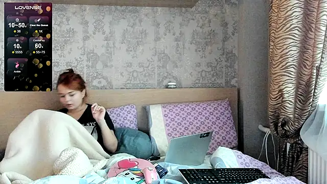 purebeautie13 online show from December 2024 11:07:02 AM