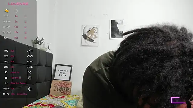 RoddyRich11 online show from September 2025 12:44:02 AM