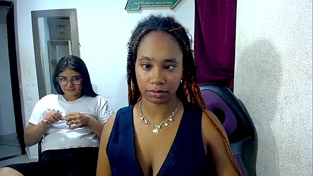 diabla sexyboobs online show from February 2026 09:54:01 PM