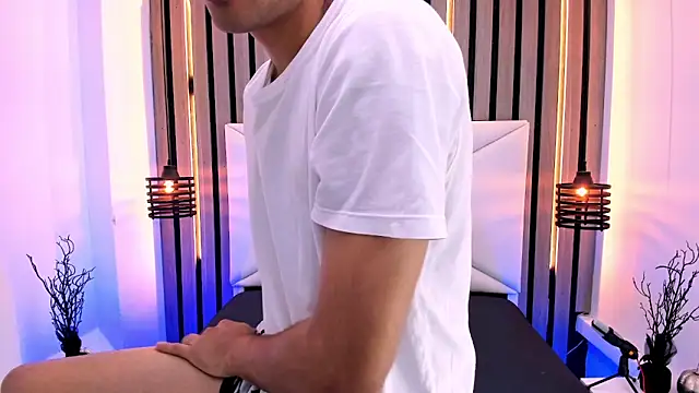 Snapshot of Liam_crox chatting on March 2025 01:40:01 PM Liam crox online show from March 2025 01:40:01 PM