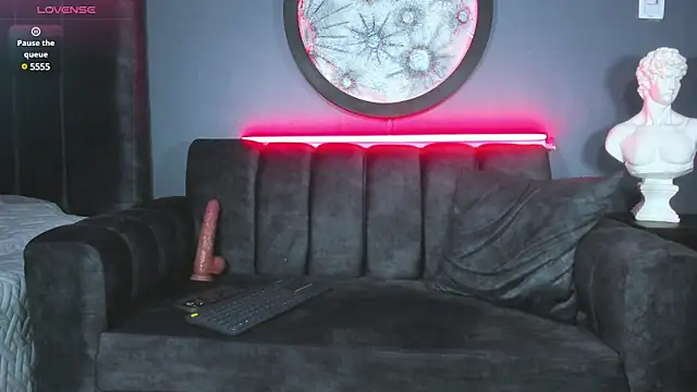 khriss brown online show from January 2025 09:40:02 PM