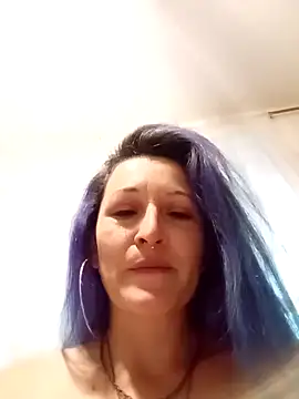 Snapshot of sophie_banger chatting on December 2024 10:56:01 PM sophie banger online show from December 2024 10:56:01 PM