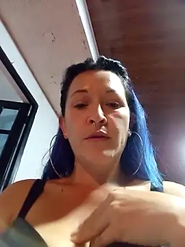 Snapshot of sophie_banger chatting on January 2025 01:13:02 AM sophie banger online show from January 2025 01:13:02 AM