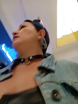 sophie banger online show from February 2026 08:24:01 PM