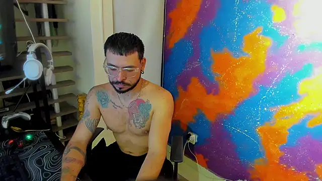 leondevereda online show from September 2025 12:55:02 AM