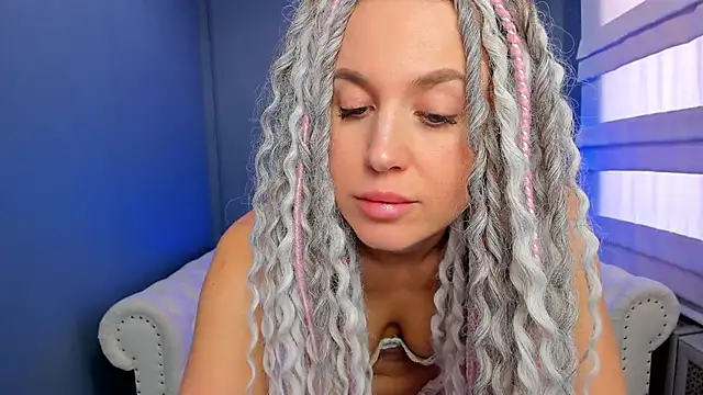 rock n roxy online show from January 2025 05:09:01 AM