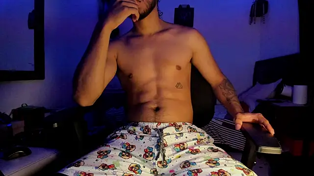 maxximus 100 online show from March 2025 09:56:01 PM