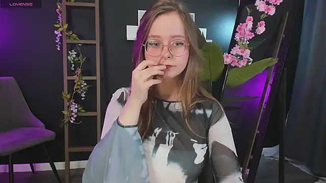 CassieCool online show from January 2025 08:59:02 PM