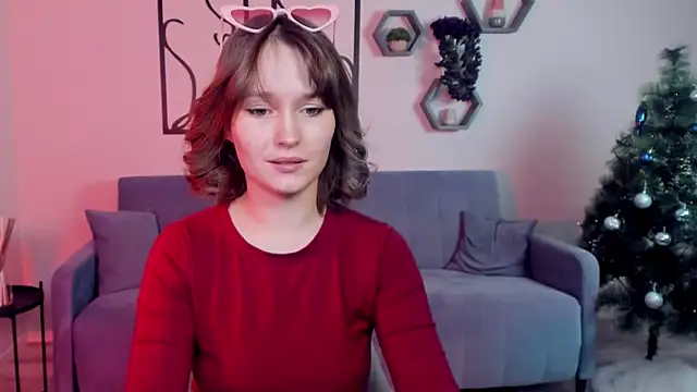 BritnieCute online show from January 2026 06:07:01 AM