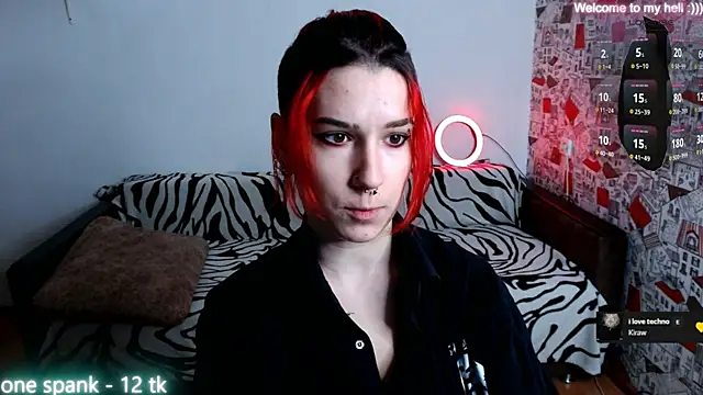 Miya Wey  online show from December 2024 01:18:02 PM