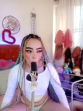 Yennastone online show from December 2024 03:44:02 PM