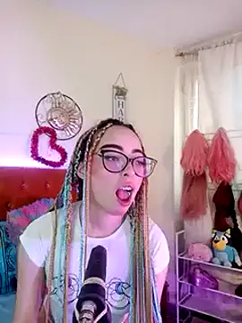 Yennastone online show from January 2025 06:56:02 PM