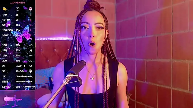 Yennastone online show from March 2025 01:59:01 AM