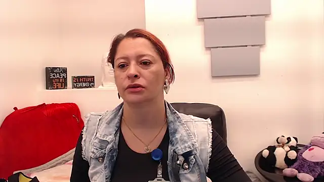 eva twiss online show from April 2026 12:22:01 PM