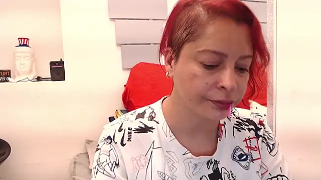 eva twiss online show from July 2026 01:47:02 PM