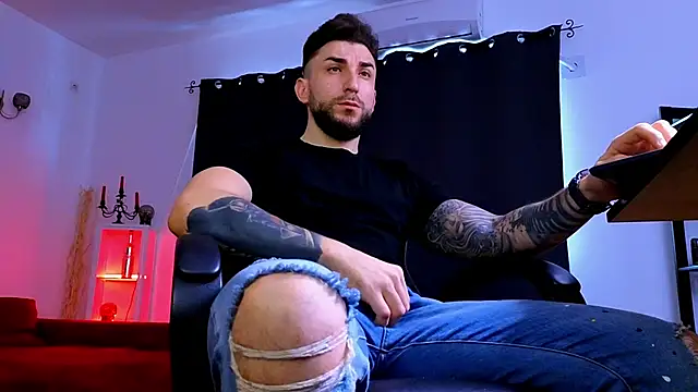 MightyAaron66 online show from February 2026 07:09:02 AM