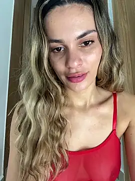 cuteluci  online show from April 2026 01:47:02 AM