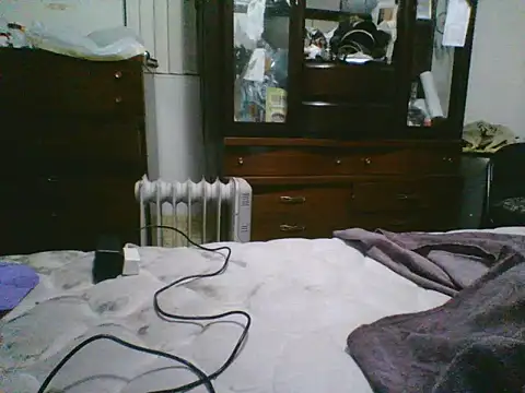 Snapshot of Emilylyn2501 chatting on October 2025 12:00:01 AM Emilylyn2501 online show from October 2025 12:00:01 AM