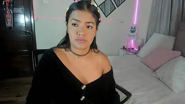 arianithaxox online show from November 2025 04:34:01 AM