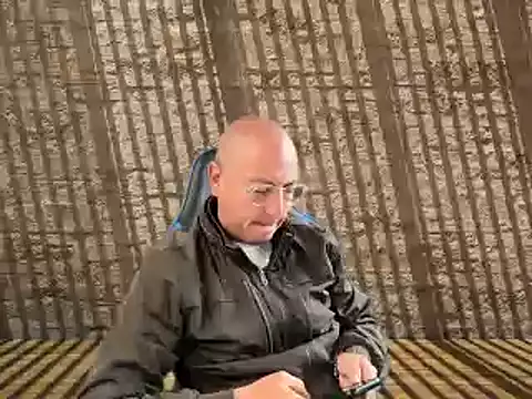 alanan881 online show from December 2024 02:55:01 PM