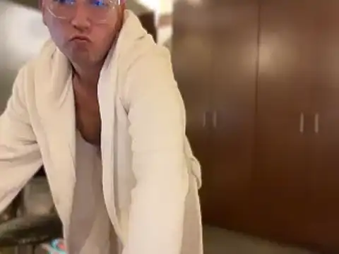 alanan881 online show from March 2025 09:31:02 AM