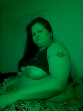 Snapshot of staceysmomfow chatting on January 2025 12:02:01 AM staceysmomfow online show from January 2025 12:02:01 AM