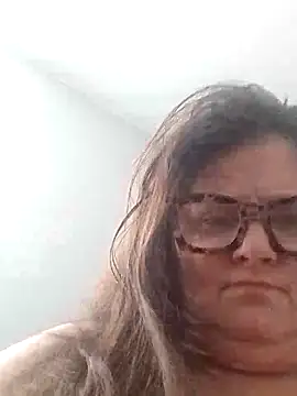Snapshot of staceysmomfow chatting on January 2025 07:11:01 PM staceysmomfow online show from January 2025 07:11:01 PM