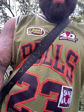 Lyon vach online show from November 2025 06:31:02 PM