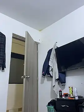 Lyon vach online show from March 2026 11:59:02 AM