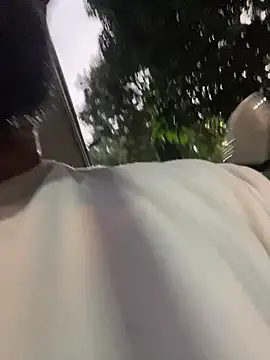 Lyon vach online show from March 2026 11:10:02 PM