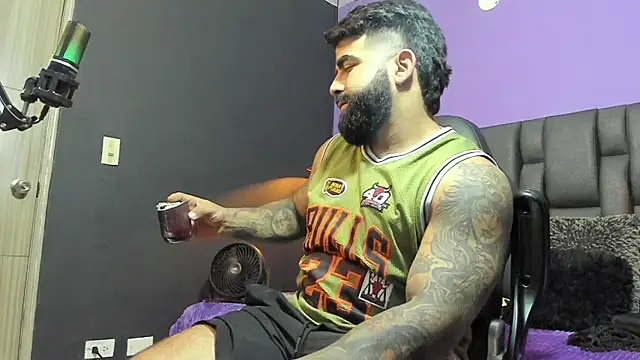 Lyon vach online show from April 2026 01:08:01 AM