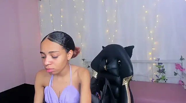 Snapshot of Abigail_Wilson_ chatting on January 2025 07:42:02 PM Abigail Wilson online show from January 2025 07:42:02 PM