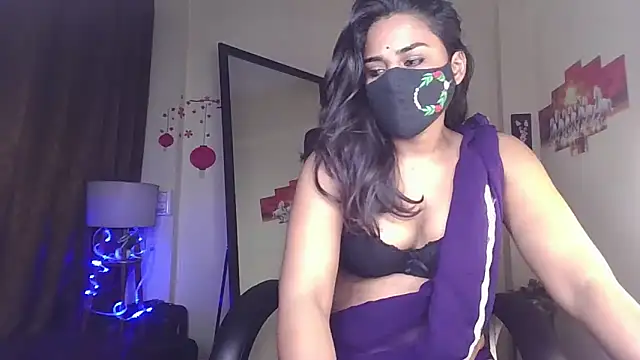 Black-Pearll online show from March 2026 02:23:02 PM