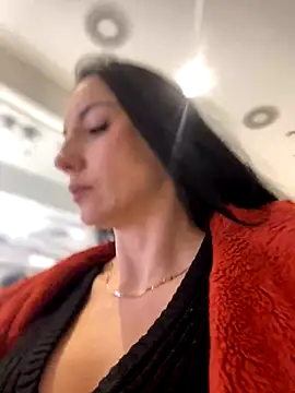 Roxana-Sexy online show from December 2024 05:48:01 AM