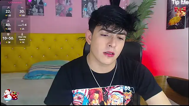 Snapshot of nolan_twink1 chatting on December 2024 05:42:01 PM nolan twink1 online show from December 2024 05:42:01 PM