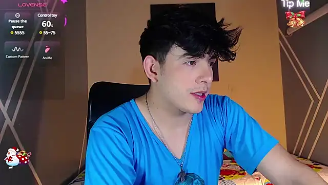 Snapshot of nolan_twink1 chatting on December 2024 05:40:02 PM nolan twink1 online show from December 2024 05:40:02 PM