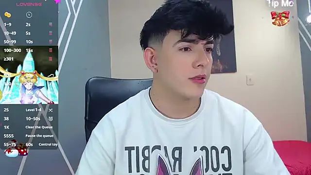 Snapshot of nolan_twink1 chatting on December 2024 05:44:02 PM nolan twink1 online show from December 2024 05:44:02 PM