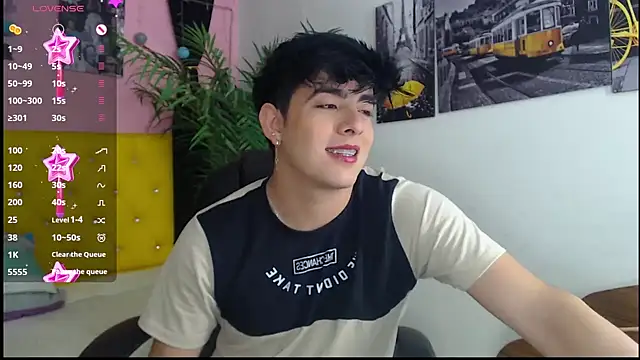 Snapshot of nolan_twink1 chatting on January 2025 05:39:01 PM nolan twink1 online show from January 2025 05:39:01 PM