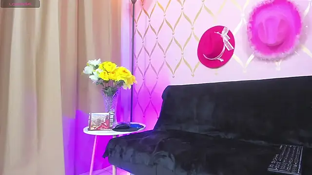 ladylians online show from December 2024 06:14:01 PM