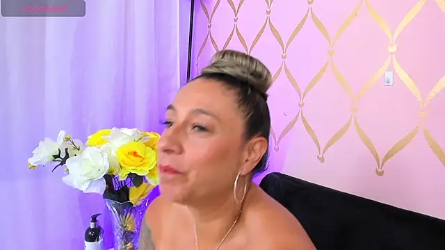 ladylians online show from January 2025 10:44:01 PM