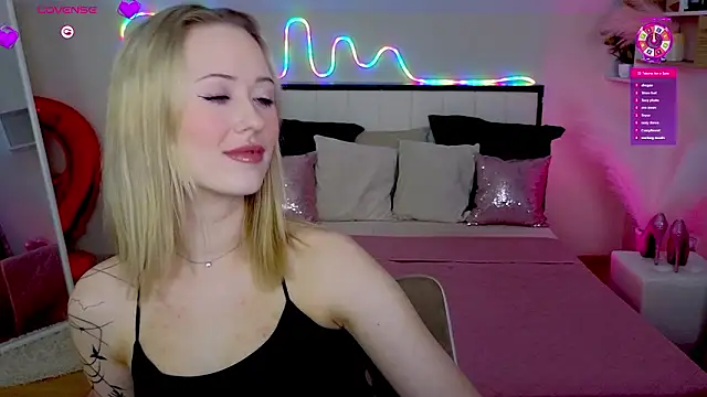 SashaBrooks online show from March 2026 02:10:02 PM