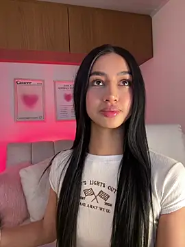 maddy bronw  online show from September 2025 10:54:01 PM