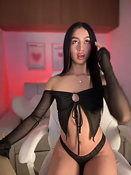 maddy bronw  online show from October 2025 11:57:02 PM