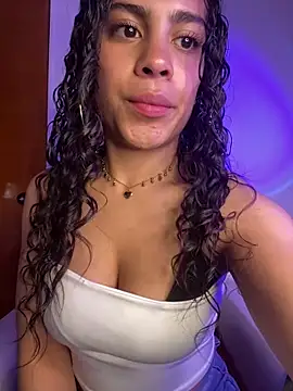 NINA 18 YEARS online show from March 2025 06:12:02 PM