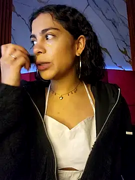 NINA 18 YEARS online show from October 2025 08:07:01 PM