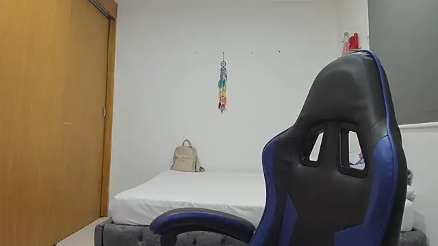 Samanthagax online show from December 2025 08:40:01 PM